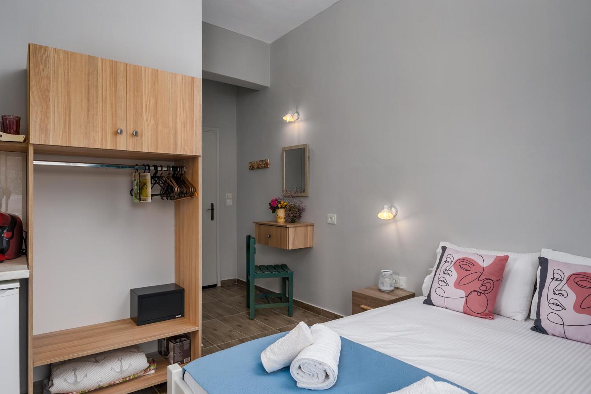 Laconia Domus - Plytra Экстерьер фото