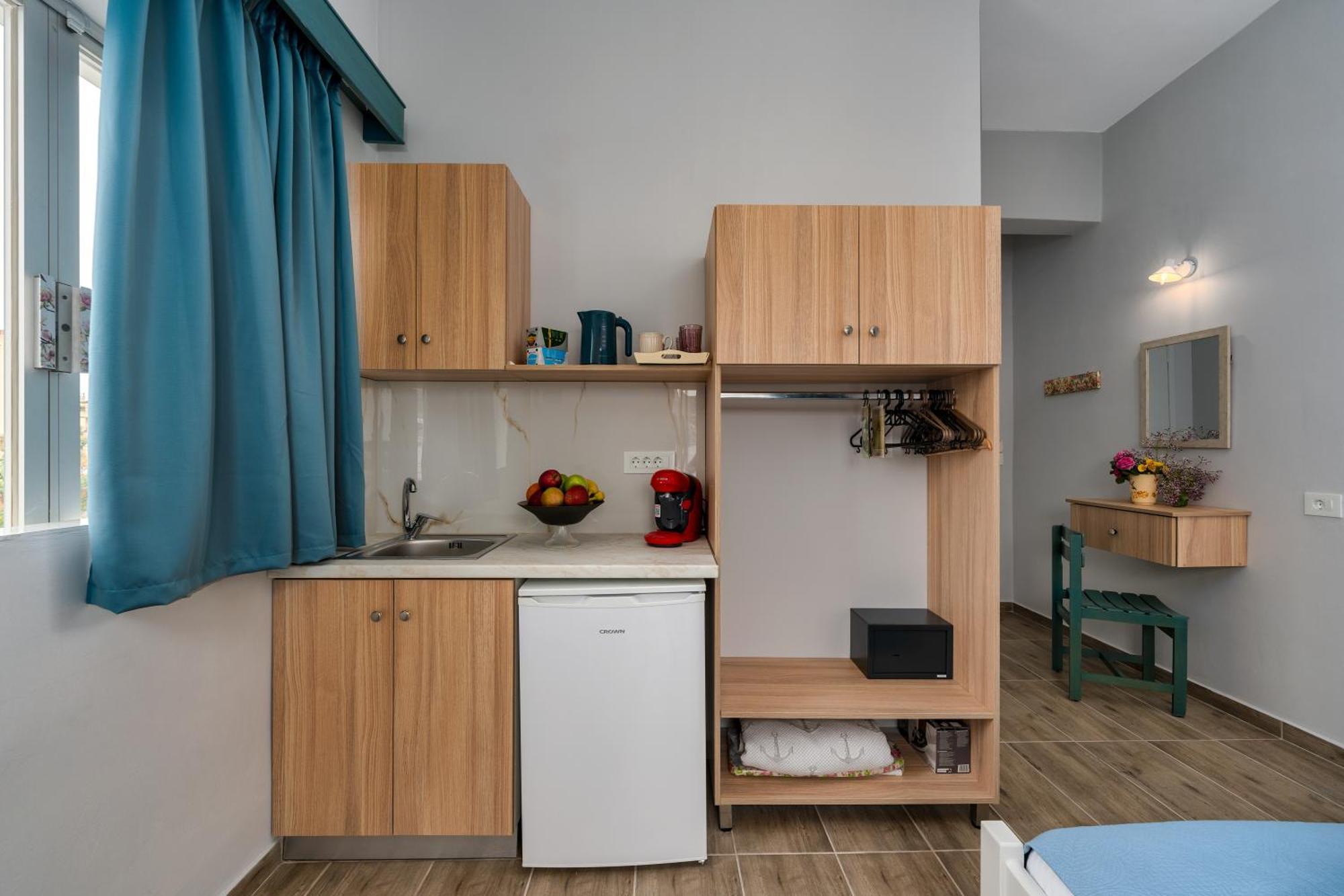 Laconia Domus - Plytra Экстерьер фото